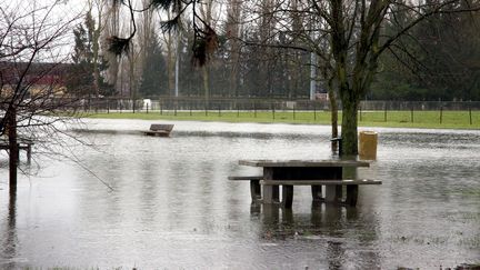 Un parc inondé après des intempéries à Cattenom (Moselle), le 20 janvier 2018. (MAXPPP)