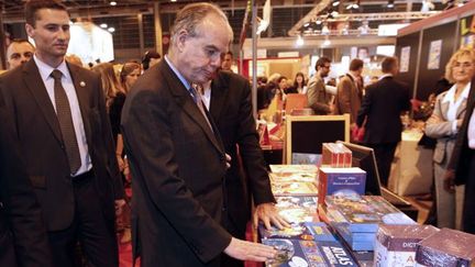 Le ministre de la Culture Frédéric Mitterrand au 32e Salon du livre, le 17 mars 2012
 (FRANCOIS GUILLOT/AFP)