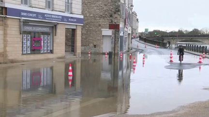 Charente-Maritime : les habitants de Saintes craignent une crue historique