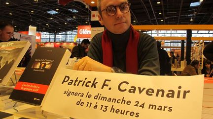 Patrick F. Cavenair "Fusion froide" (Editions de l'Aube) "J'aime bien imaginer qu'un des personnages de mon livre -c'est une histoire qui s'inspire de personnages rééls, ils n'ont jamais été arrêtés- vienne me demander de lui dédicacer mon livre. Qui sait, "la louve", c'est peut-être vous !"
 (Laurence Houot/Culturebox)