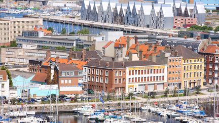 Vue aérienne du port de plaisance du bassin du Commerce à Dunkerque (Nord). (SAMUEL DHOTE / ONLY FRANCE)