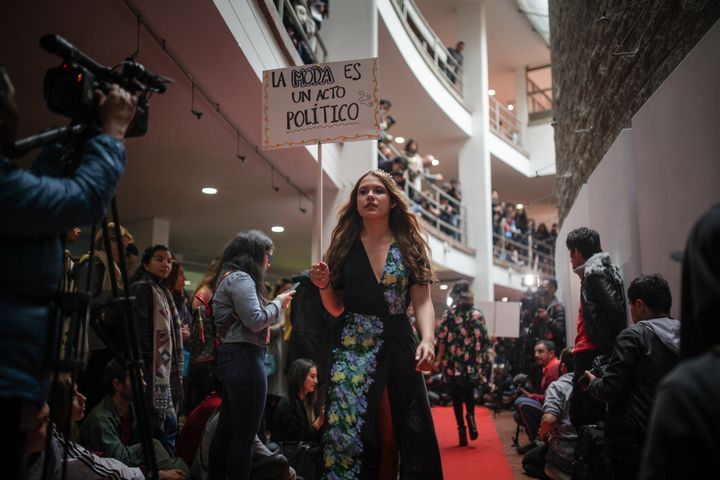 Défilé d'ex-guérilleros Farc en Colombie, le 17 septembre 2019 (JUANCHO TORRES / ANADOLU AGENCY)