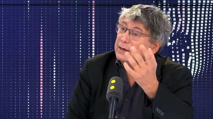 Éric Coquerel, député LFI de Seine Saint-Denis, invité de franceinfo lundi&nbsp;23 décembre. (FRANCEINFO / RADIOFRANCE)