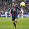 Le milieu argentin&nbsp;du PSG Angel Di Maria, lors d'un match contre Lille, le 13&nbsp;février 2016 au Parc des princes, à Paris. (STEPHANE ALLAMAN / AFP)