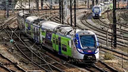 Un TER à Lille (Nord), le 26 février 2018.&nbsp; (PHILIPPE HUGUEN / AFP)