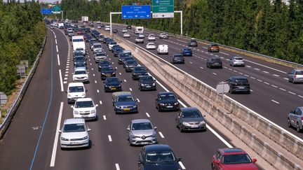 L'autoroute A7 près de Valence (Drôme), le 17 juillet 2022. (NICOLAS GUYONNET / HANS LUCAS / AFP)