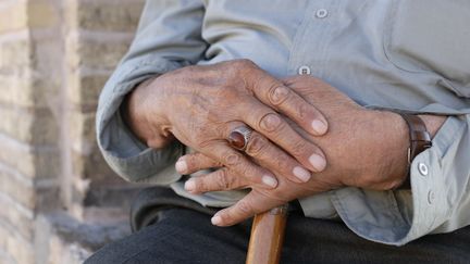 Si vous &ecirc;tes n&eacute; en f&eacute;vrier 1972, le site You're Getting Old vous apprendra que vous avez d&eacute;j&agrave; souffl&eacute; 2 775 bougies au cours de votre existence. (PAUL NEVIN / PHOTOLIBRARY RM / GETTY IMAGES)