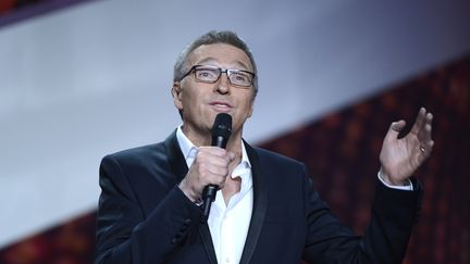 L'animateur Laurent Ruquier, lors de&nbsp;la c&eacute;r&eacute;monie des Victoires de la musique, le 8 f&eacute;vrier 2013. (BERTRAND GUAY / AFP)