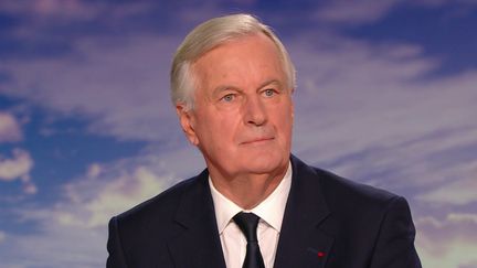 Michel Barnier, sur le plateau du "20 heures" de France 2, dimanche 22 septembre. (FRANCE 2)