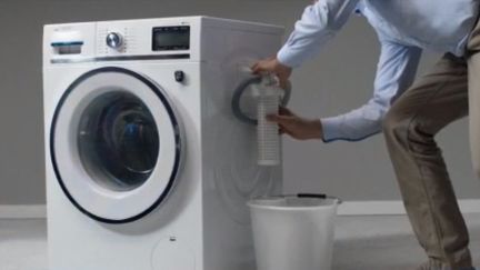 Environnement : des lave-linge filtrants d'ici 2025