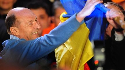 Le président roumain Traian Basescu a rappellé que La Roumanie avait déjà formulé une telle demande en 2008. (AFP PHOTO/ DANIEL MIHAILESCU)