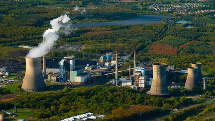 Une vue aérienne de la centrale à charbon de Saint-Avold (Moselle), le 6 janvier 2023. (THIERRY GRUN / ONLY FRANCE)