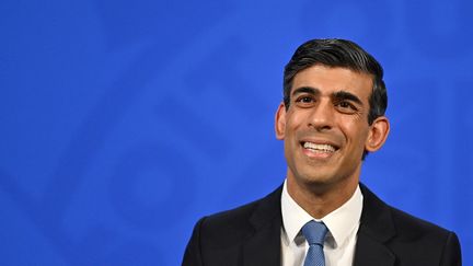 Rishi Sunak, futur Premier ministre britannique,&nbsp;lors d'une conférence de presse à londres,&nbsp;le 3 février 2022. Photo d'illustration (JUSTIN TALLIS / AFP)