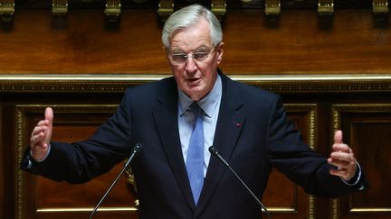 Michel Barnier lors de son discours de politique générale à l'Assemblée nationale, le 2 octobre 2024. (THOMAS SAMSON / AFP)