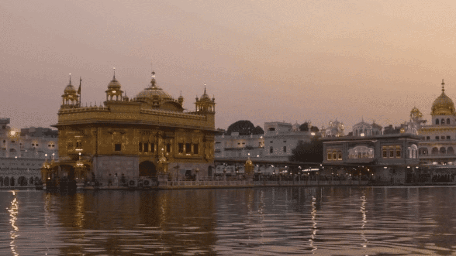 discovered the Golden Temple, a holy place for the Sikhs