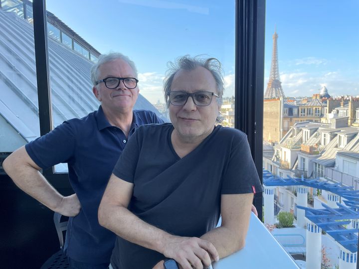 Martial Vallanchon et Rodolphe Chabrier, co-fondateurs du studio Mac Guff, le 2 octobre 2023 à Paris. (MATTEU MAESTRACCI/ FRANCEINFO/ RADIOFRANCE)