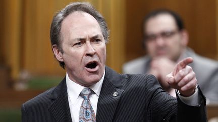 Le d&eacute;put&eacute; Pat Martin lors d'un discours &agrave; la Chambre des communes canadienne, le 29 f&eacute;vrier 2012. (CHRIS WATTIE / REUTERS)