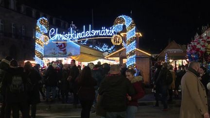 Marché de Noël de Strasbourg : la municipalité publie une liste interdisant de vendre certains produits