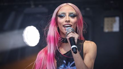 Le chanteur Bilal Hassani, au festival Paris Paradis, le 17 septembre 2022. (FRED DUGIT / MAXPPP)