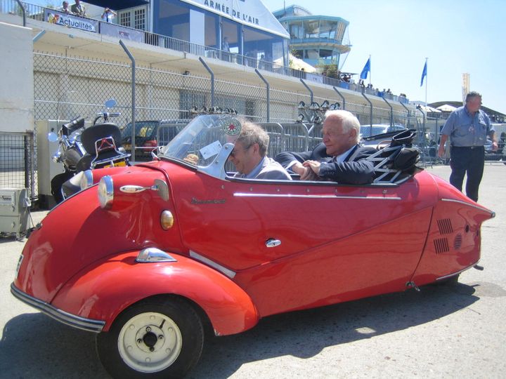 Gérard Feldzer et Buzz Aldrin à bord d'une Messerschitt de 1950 (Gérard FELDZER)