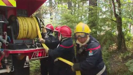 Incendies en Gironde : des sapeurs-pompiers venus en renfort depuis toute la France