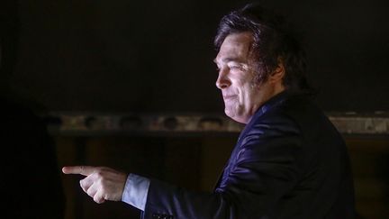 Javier Milei, le nouveau président de l'Argentine, le 20 novembre 2023. (EMILIANO LASALVIA / AFP)