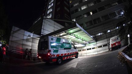 L'hôpital où est mort le premier malade du coronavirus en Argentine, photographié le 7 mars 2020 à Buenos Aires. (ALEJANDRO SANTA CRUZ / TELAM / AFP)