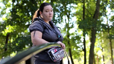 Nina, l'une des deux victimes des viols collectifs perp&eacute;tr&eacute;s entre 1999 et 2001 &agrave; Fontenay-sous-Bois (Val-de-Marne), le 7 septembre 2012. (JEAN-BAPTISTE QUENTIN / MAXPPP)