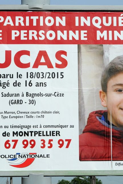 Une affiche avec le visage de Lucas Tronche sur un panneau publicitaire à Limoges (Haute-Vienne), le 3 septembre 2016. (MAXPPP)