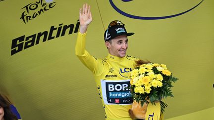 L'Australien Jai Hindley revient sur son incroyable coup double lors de cette 5e étape où il remporte l'étape ainsi que le maillot jaune.