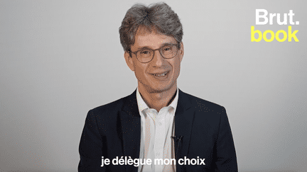 “Le paradoxe du choix, c’est qu’au bout d’un certain temps, plus on vous donne des options, plus en fait vous êtes malheureux.” Pour Bruno Patino, le déluge d’informations sur nos smartphones et notre connexion permanente sont en train de nous engloutir. Un sujet qu’il traite dans son livre “Submersion”.