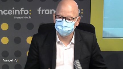 Ara&nbsp;Aprikian, directeur des programmes du groupe TF1, invité de franceinfo le 2 novembre 2020 (RADIO FRANCE)