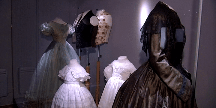 "Noir sur Blanc, Noir et blanc" la nouvelle exposition du musée de la mode d'Albi
 (France 3 / Culturebox)