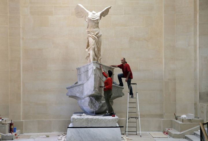 "La Victoire de Samothrace" après 10 mois de restauration en juillet 2014
 (Matthieu Alexandre / AFP)