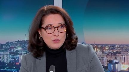 Menaces contre des collèges et lycées : "le numérique est l’une des portes d’entrée de l’islamisme radical en France", assure Marina Ferrari, secrétaire d’État au numérique (france info)