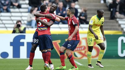 Eder (au centre) a ouvert le score pour Lille à Nantes. (JEAN-SEBASTIEN EVRARD / AFP)