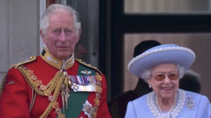 Les soucis de santé de la reine Elizabeth II, et son absence lors d’événements de son jubilé, laissent flotter la question de l’après au Royaume-Uni. (CAPTURE ECRAN FRANCE 3)