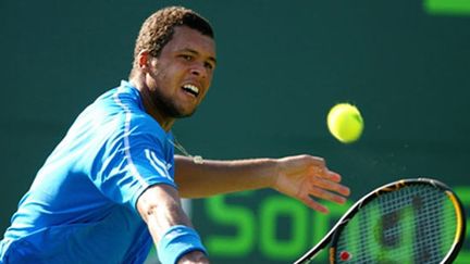 Jo-Wilfried Tsonga passe à l'offensive