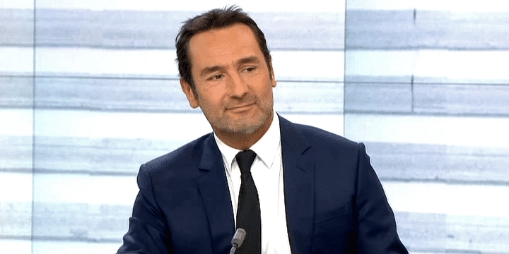 Gilles Lellouche présente "L'enquête" sur le plateau de France 2 
 (France 2 / Culturebox)