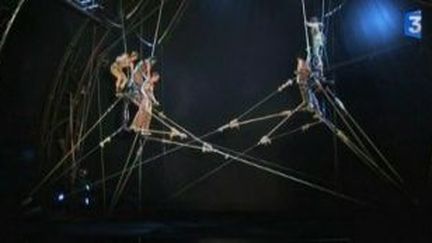 CirkVost pose son Epicycle sur la scène nationale d&#039;Annecy
 (Culturebox)