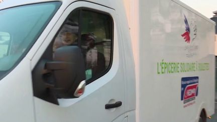 Nord : l'épicerie mobile de Villeneuve d'Ascq reprend du service grâce à un don (France 3)