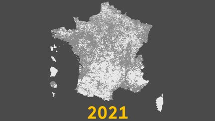 Carte de France des communes où l'abstention a dépassé les 60% au premier tour des élections régionales 2021. (FRANCEINFO)