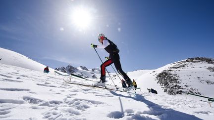 Le ski-alpinisme (ici une course organisée en Chine, le 24 mai 2019) sera au programme des JO d'hiver de Milan en&nbsp;2026.&nbsp; (WU GANG / XINHUA / AFP)