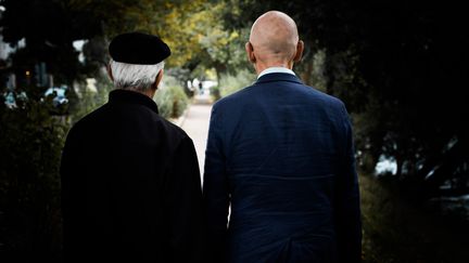 Georges Salines&nbsp;et&nbsp;Azdyne Amimour,&nbsp;auteurs du livre "Il nous reste les mots"&nbsp; sorti en librairie le 9 janvier 2020. (EDITIONS ROBERT LAFFONT)