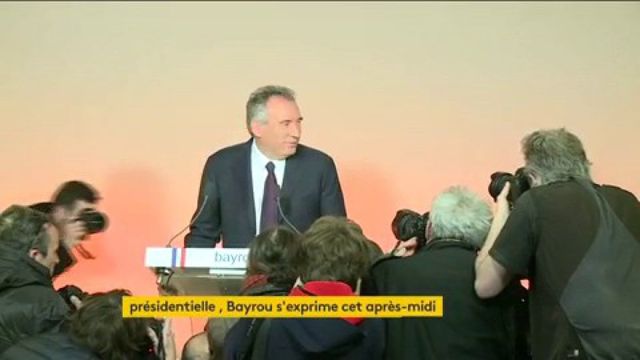 Présidentielle : François Bayrou n'est pas candidat, il propose une alliance à Macron