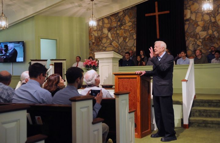 Jimmy Carter s'adresse à la congrégation de la Maranatha Baptist Church, le 29 avril 2019, à Plains (Géorgie, Etats-Unis). (PAUL HENNESSY / NURPHOTO / AFP)