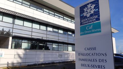 Siège de la Caisse d'allocations familiales des Deux-Sèvres, à Niort, le 4 décembre 2019. (NOÉMIE GUILLOTIN / FRANCE-BLEU POITOU)