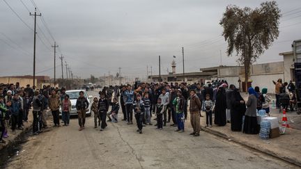 Dans la ville de Hammam Al Alil (Irak), autrefois aux mains de l'EI et reconquise par les forces gouvernementales, le 20 novembre 2016.
 (OLYA MORVAN / HANS LUCAS / AFP)