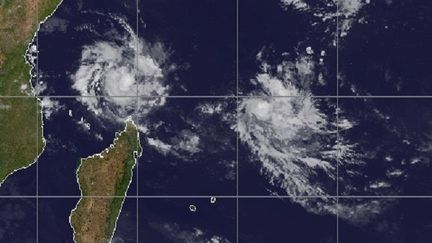 Selon les prévisions, Belna passera au plus près de Mayotte dans la nuit de dimanche à lundi, non loin de l'archipel des Comores, durement frappé en avril par le cyclone Kenneth. (METEO FRANCE)