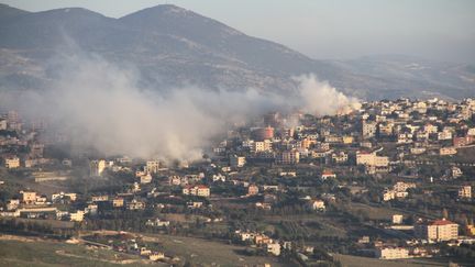 The village of Khiam, under Israeli fire, January 7, 2024. (TAHER ABU HAMDAN / XINHUA)